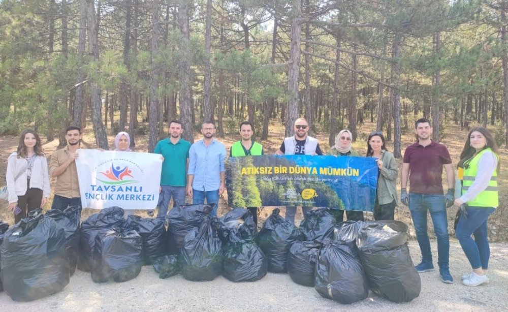 Bir Günde 100 Kilo Katı Atık Toplandı