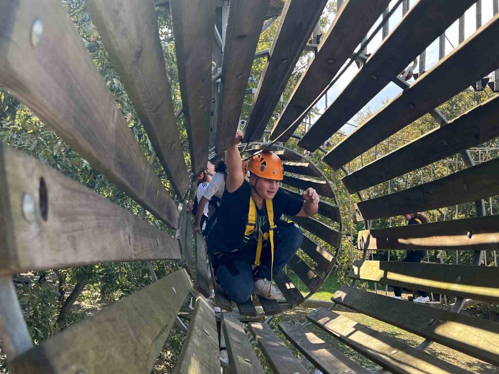 Ortaokul Öğrencileri Macera Park’ta Eğlence Ve Adrenalin Dolu Bir Gün Geçirdi