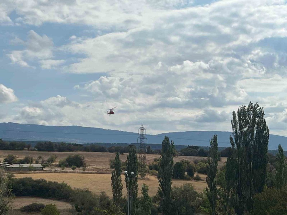 "İnmeyen Helikopter" Vatandaşları Heyecanlandırdı