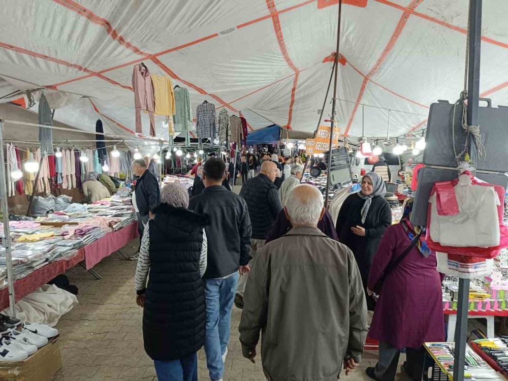 Pazaryeri Panayırına İlgi Yoğun