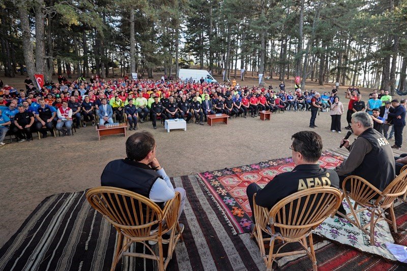 10 İlin 700 Afad Personeli Uludağ’da Buluştu