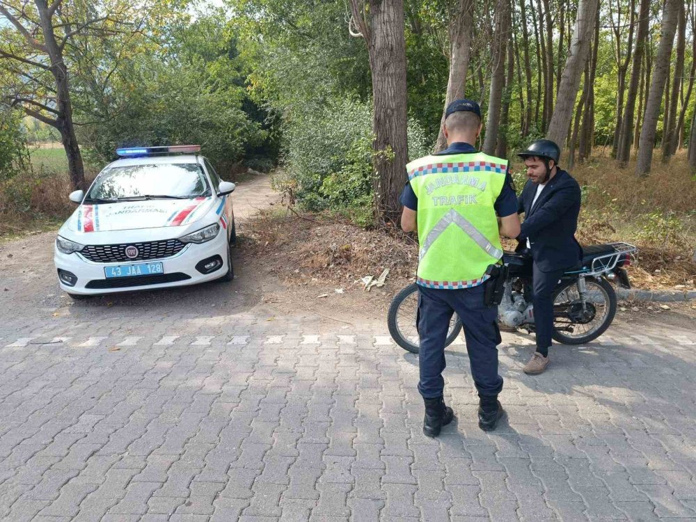 Jandarma Trafik Timlerinden Motosiklet Ve Motorlu Bisiklet Denetimi