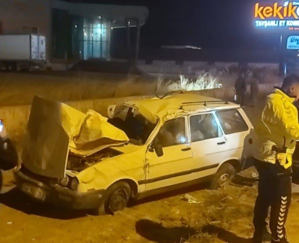 Yaşanan Trafik Kazasında 1 Kişi Öldü, 2 Kişi Yaralandı