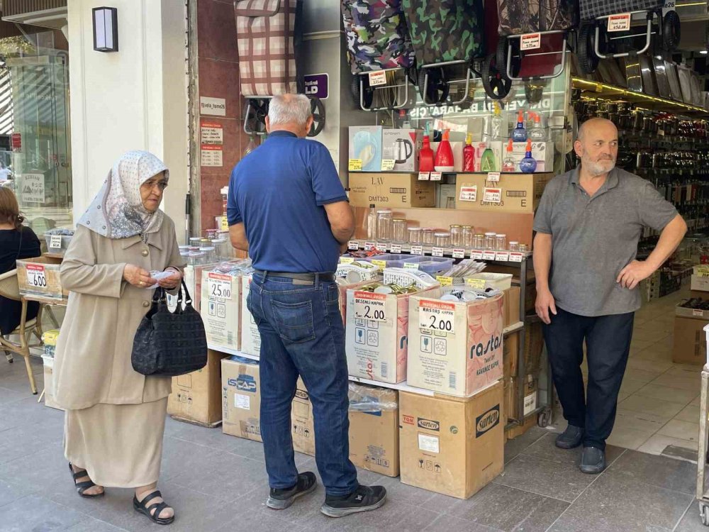 Kışlık Konserve Yapan Birçok Kişi Kavanoz Kapağını Kapatırken Bu Hatayı Yapıyor