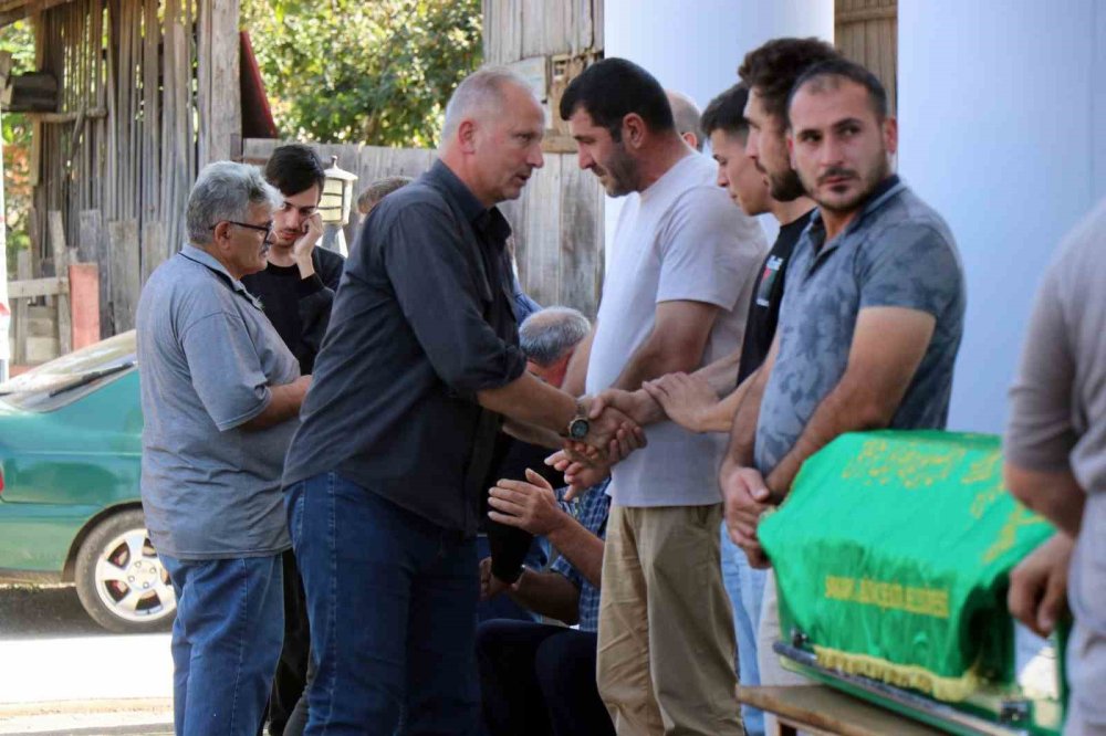 Patlamada Hayatını Kaybeden İşçi Son Yolculuğuna Uğurlandı