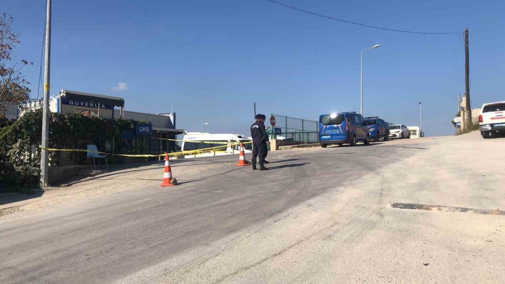 Cezaevinden İzinli Çıktı, Silahla Vurularak Yaralandı