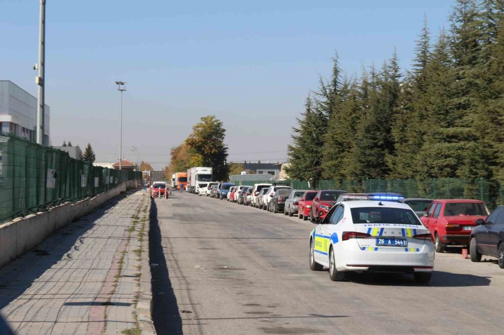 Şüpheli Paketten Poşet Çıktı