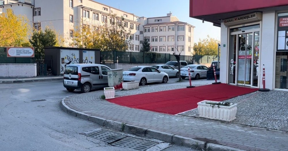 Akılalmaz Olay...Ayağı Gazda Kalınca "Facia Böyle Geliyorum" Dedi