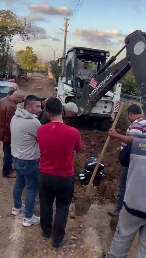 Doğal Gaz Borusu Delindi, Ekiplerin Erken Müdahalesi Faciayı Önledi