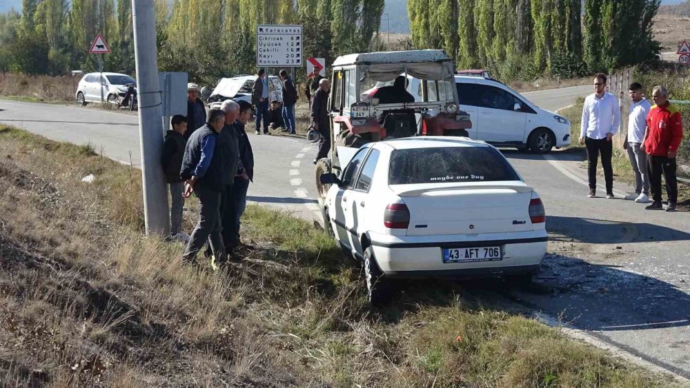 Trafik Kazası 4 Yaralı