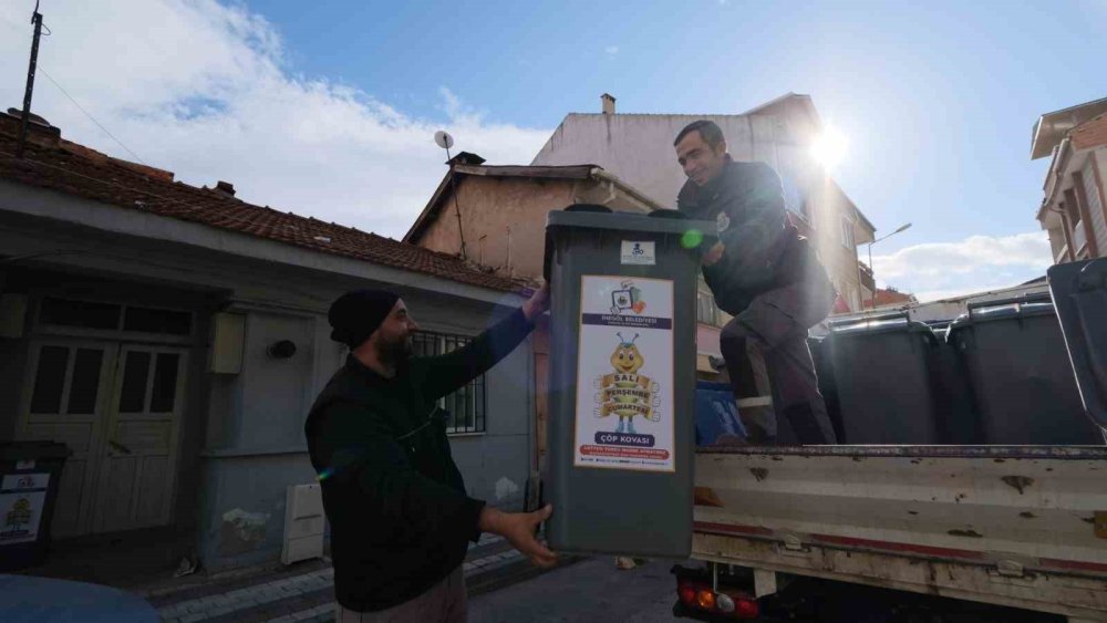 Geri Dönüşümle 128 Bin Ağacın Kesilmesi Önlendi