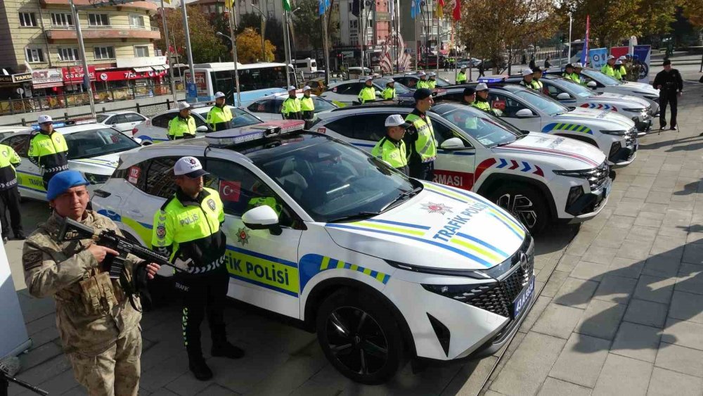 Polis Ve Jandarmaya Araç Takviyesi