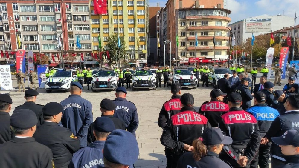 Polis Ve Jandarmaya Araç Takviyesi