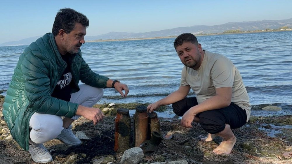 İznik Gölü Çekildi, Ortaya Çıkanlar Şok Etti