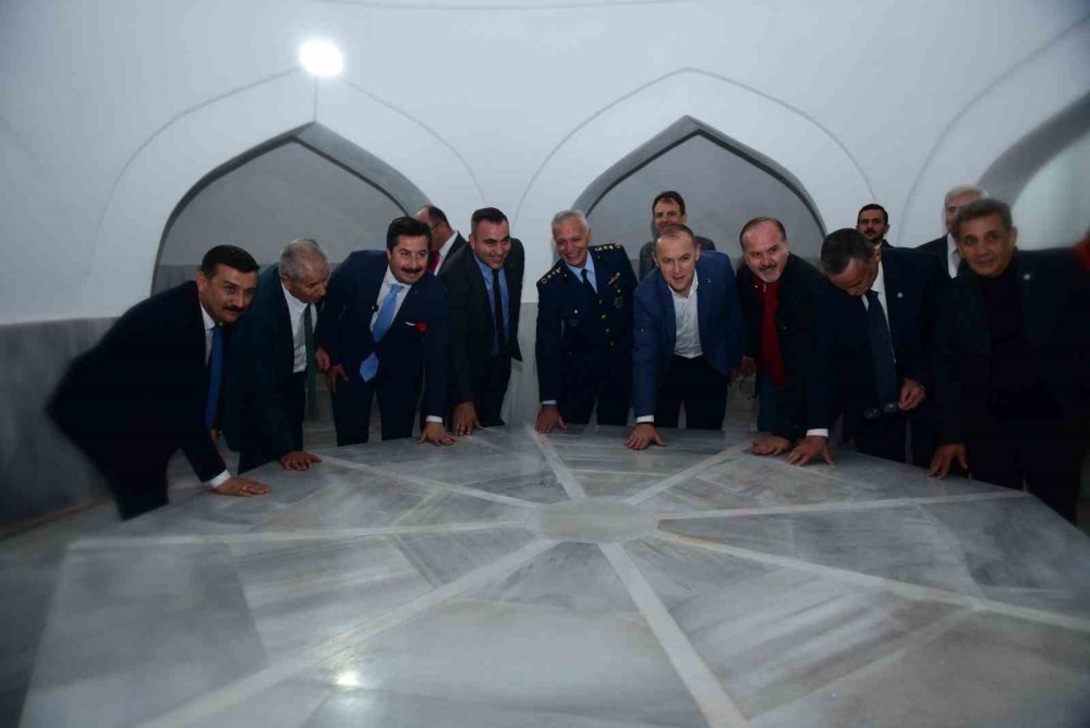 Tarihi Hamam Coşkulu Törenle Açıldı