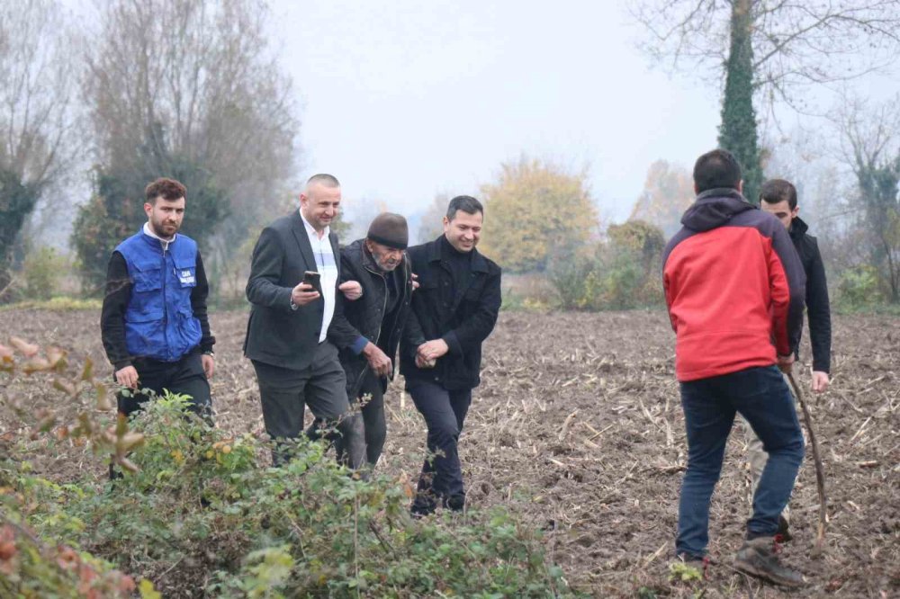 Sabah Namazına Kalkan Oğlu Babasını Evde Bulamadı: Ekipler Ve Mahalleli Seferber Oldu