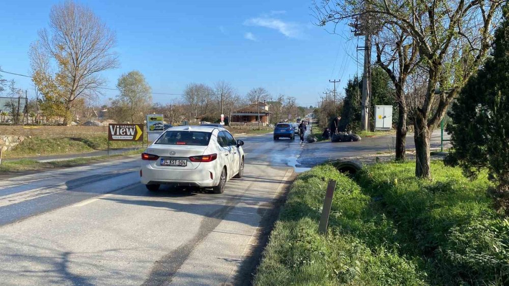 Feci Kaza: Baba Olay Yerinde Hayatını Kaybetti, Oğlu Ağır Yaralandı