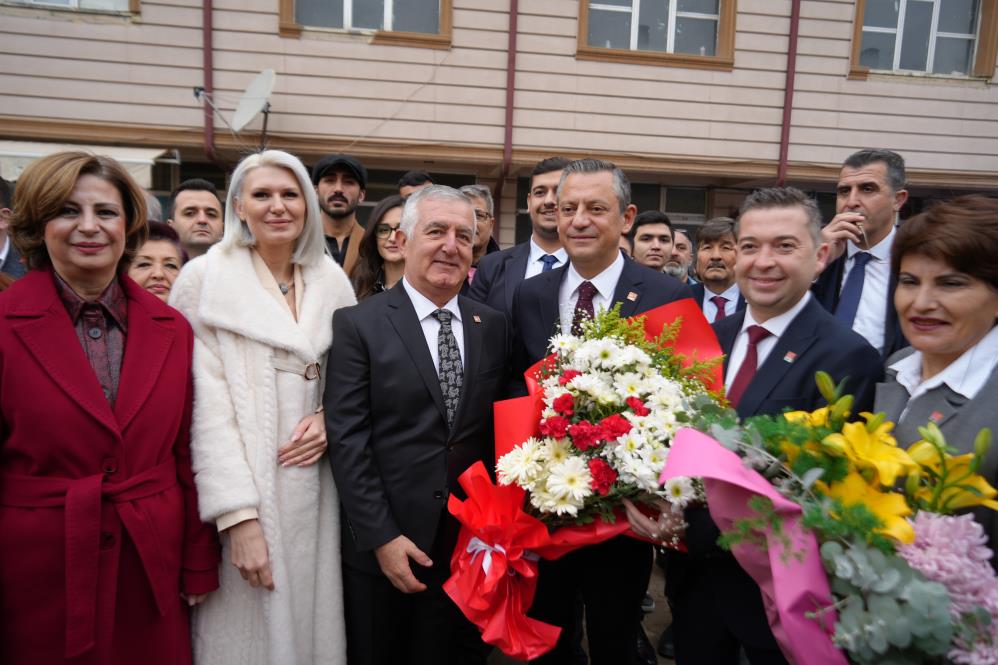 chp-genel-baskani-ozgur-ozel-bilecikte.jpg