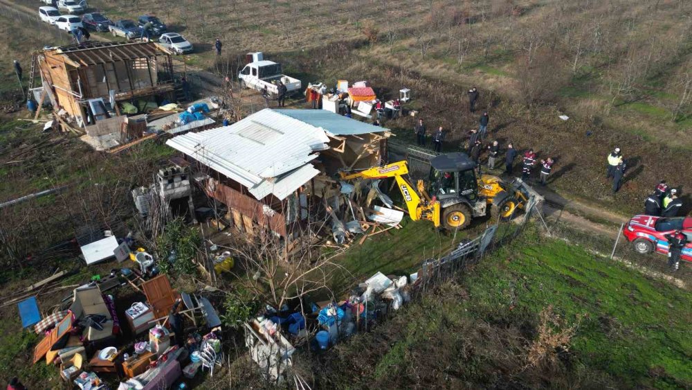 Kaçak Yapılar Bir Bir Ortadan Kaldırılıyor