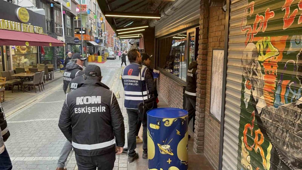 Polis Ekipleri Yılbaşı Öncesi Sahte Alkol Denetimi Yaptı