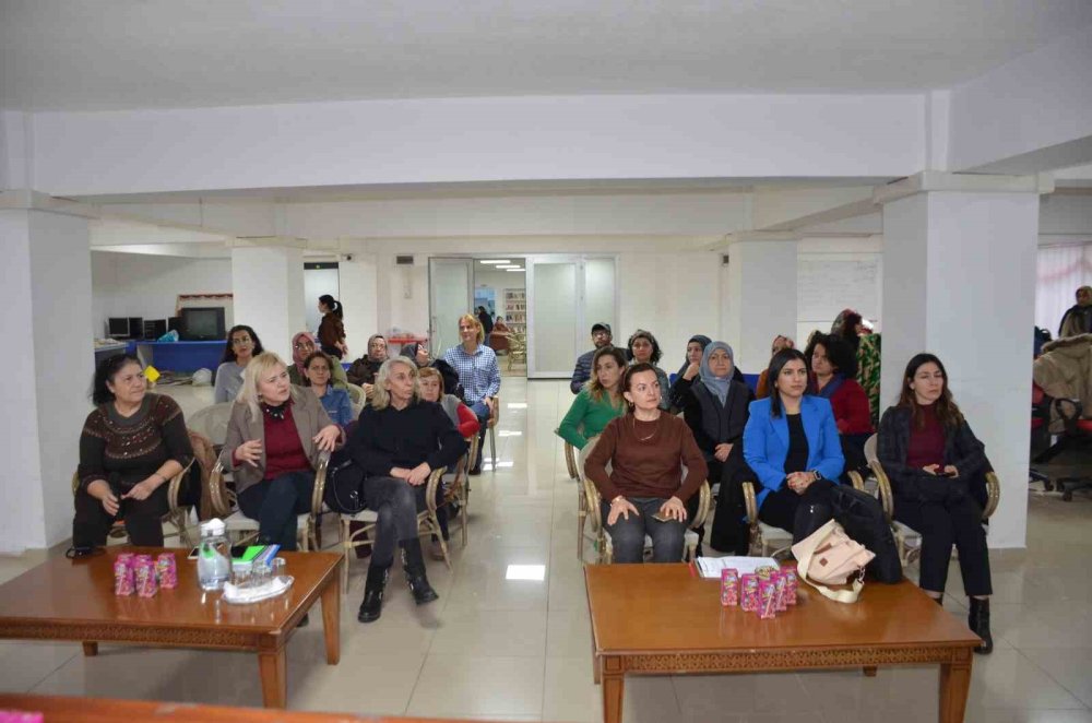 Bilecik’te "kadınların Kooperatifler Yoluyla Güçlendirilmesi” Projesinin Semineri Düzenlendi