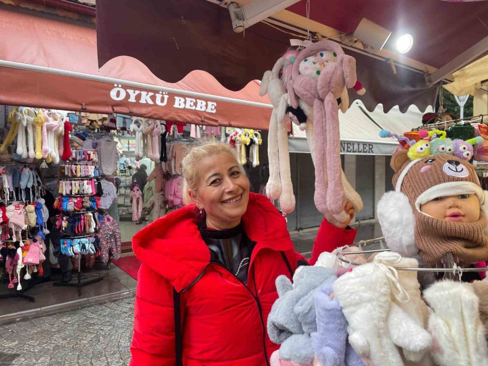 Pelüş Kulaklıklara Çocuklardan Yoğun İlgi