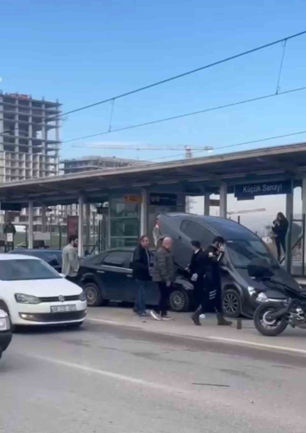 Zincirleme Kazayı Gören Şaştı Kaldı