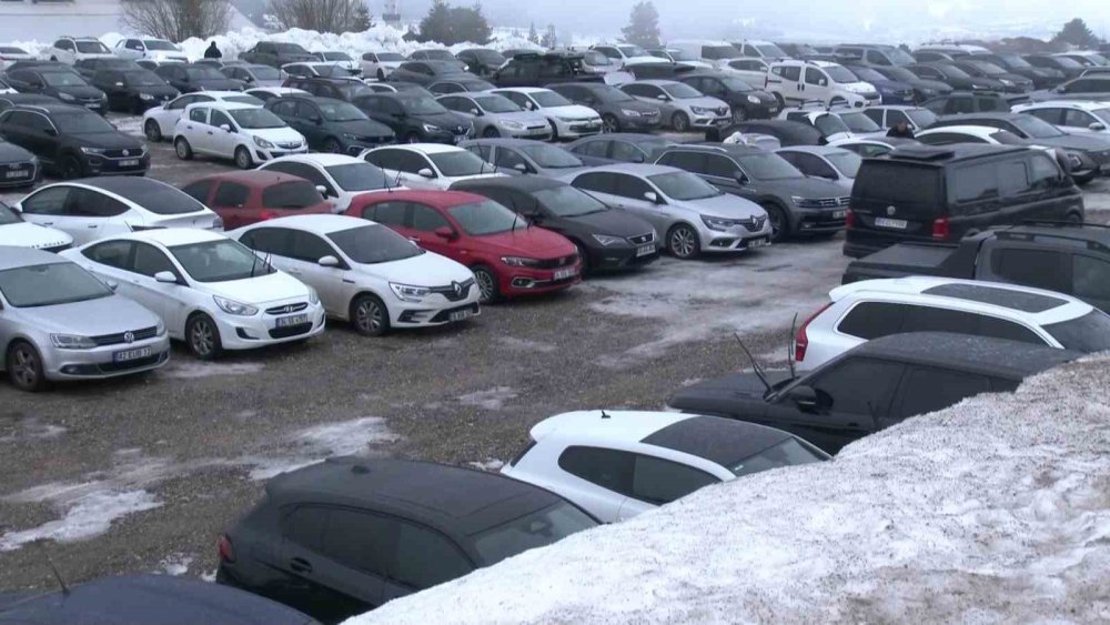 Uludağ’da Otopark Kaosu