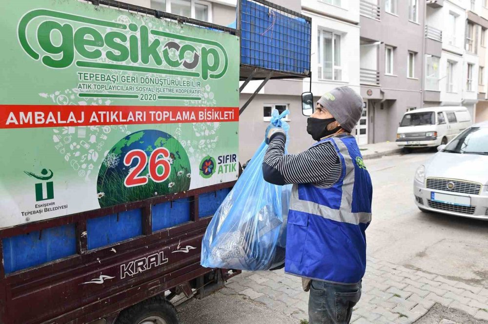 1 Milyon 936 Bin 850 Kilogram Atık Topladı