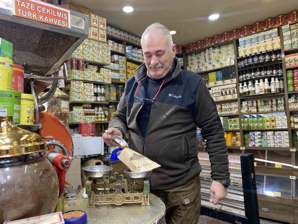 Yarım Asırlık Esnaf Hazır Ve Paketli Kahveye Karşı Vatandaşı Uyardı