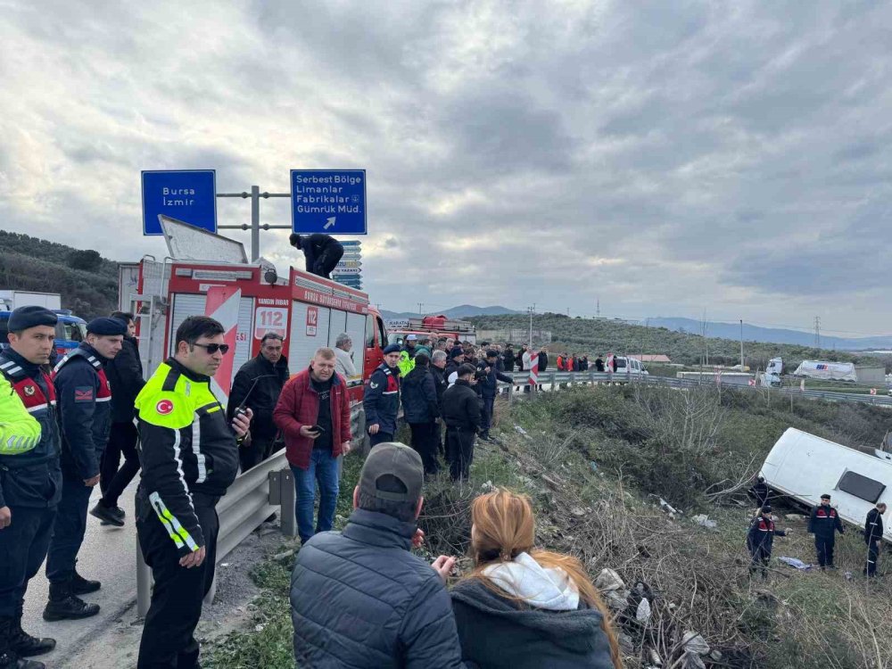 9 Kişinin Yaralandığı Kazada Tır Şoförü Gözaltına Alındı