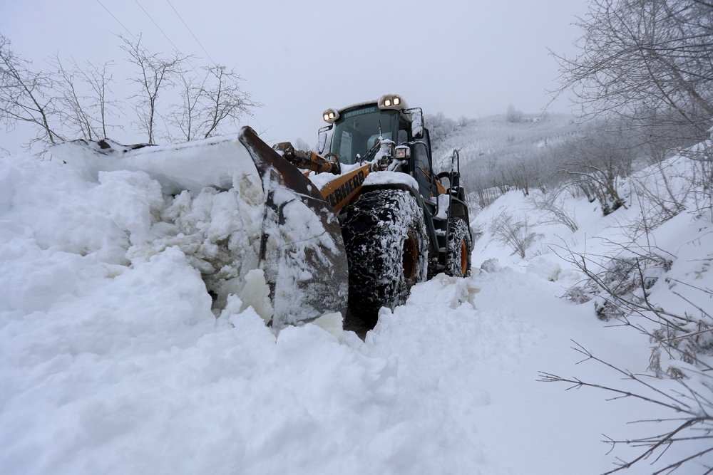 Kar Sebebi İle Kapanan 34 Grup Yolu Ulaşıma Açıldı