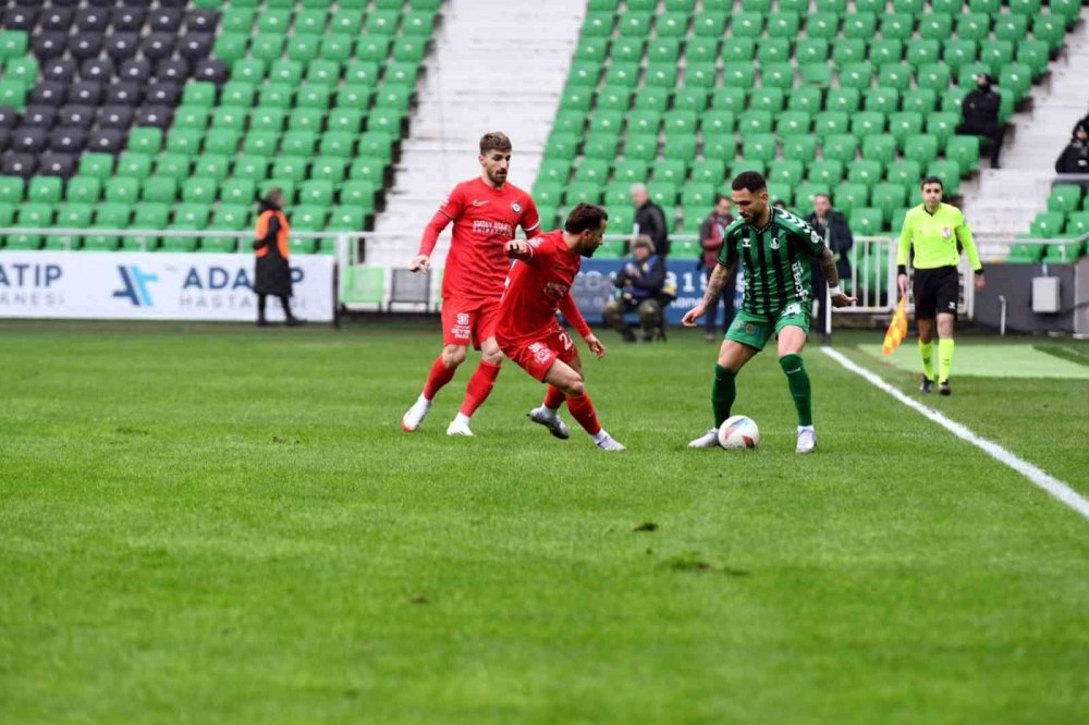 Sakaryaspor: 2 - Çorum Fk: 1