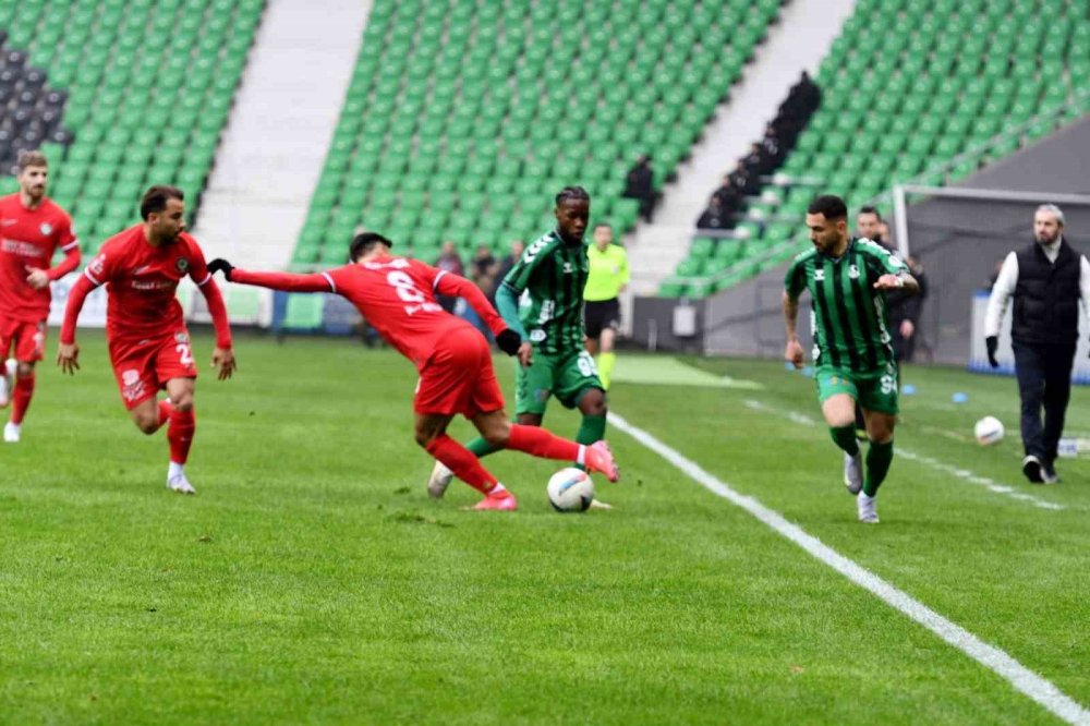 Sakaryaspor: 2 - Çorum Fk: 1