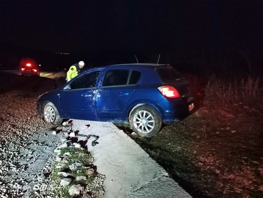 Takla Atan Otomobilin Sürücüsü Yaralandı