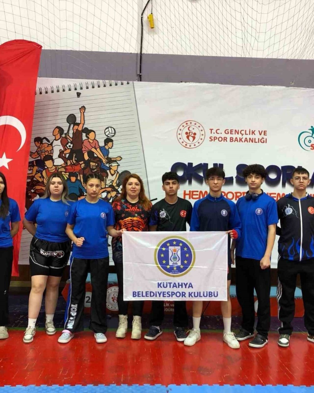 Genç Sporcular Türkiye Kick Boks Şampiyonası’ndan Madalyalarla Döndü