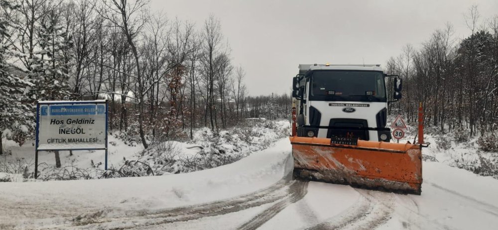 24 Saatte 925 Kilometre Kar Temizleme Çalışması Yapıldı