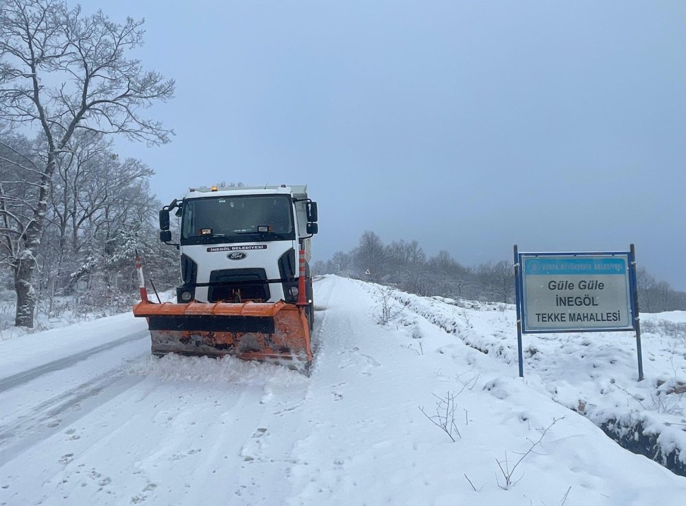 24 Saatte 925 Kilometre Kar Temizleme Çalışması Yapıldı