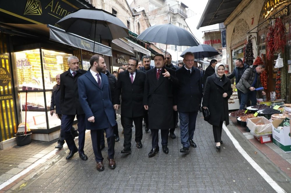 İl Protokolü, Sokak Sağlıklaştırma Alanında İncelemelerde Bulundu