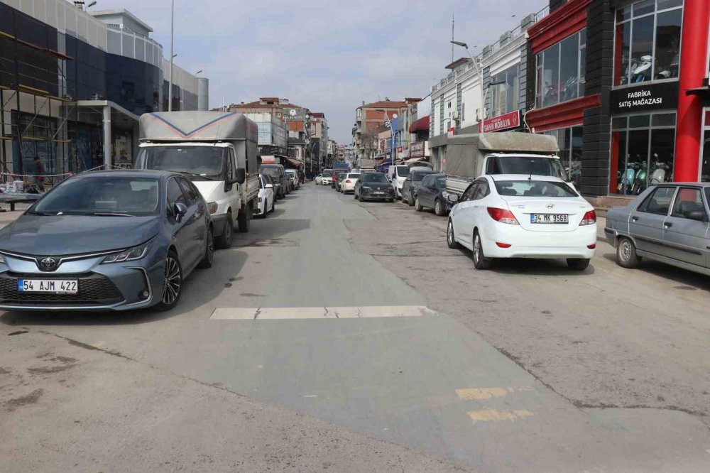 Ramazan’ın İlk Gününde Sokaklar Kısmen Boş Kaldı