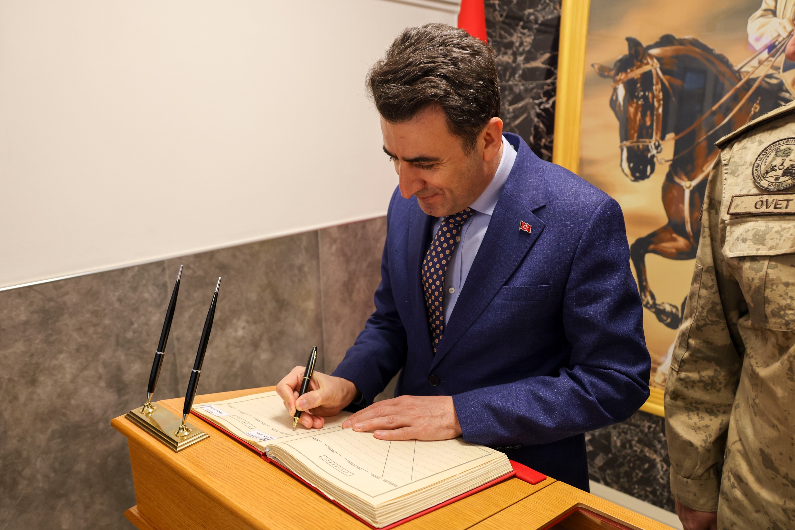 sogut-jandarma-en-iyi-surucu-egitim-merkezi-olma-yolunda.jpg