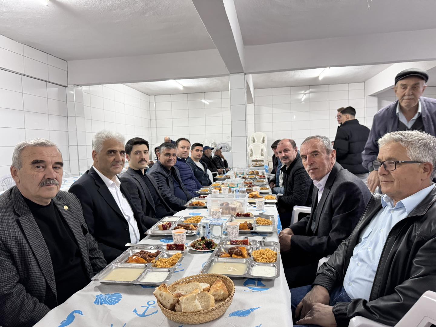 kaymakam-kahraman-kinik-koyunde-duzenlenen-iftar-programina-katildi-2.jpg