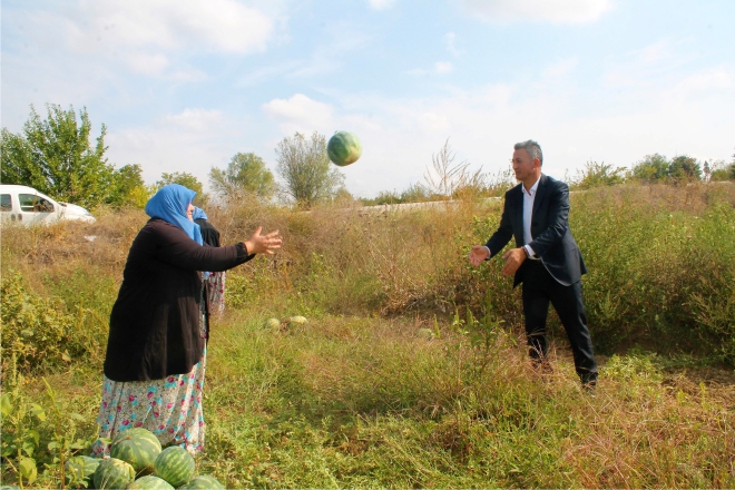 sari-karpuz-hasadi-yapildi4.jpg